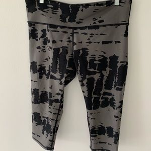 Alo airbrush tie dye crapri